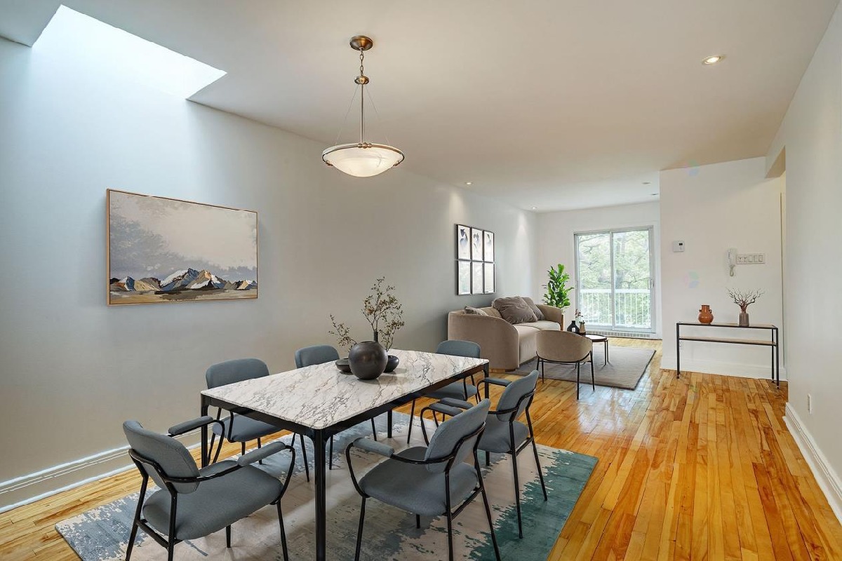 Fully renovated condo with 3 terraces! Petite-Patrie