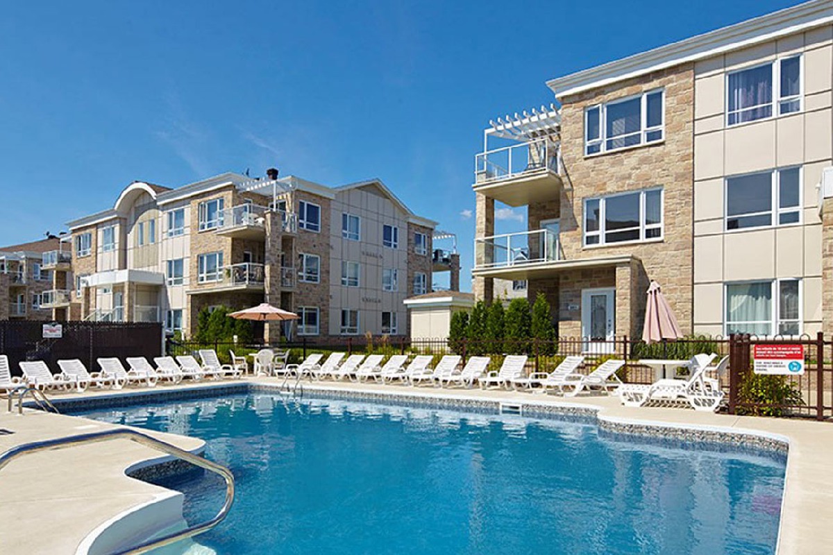 Grands condos 2 ch. Entrée ind. Idéal famille Lebourgneuf (01) Grands condos 2 ch. Entrée ind. Idéal famille Lebourgneuf